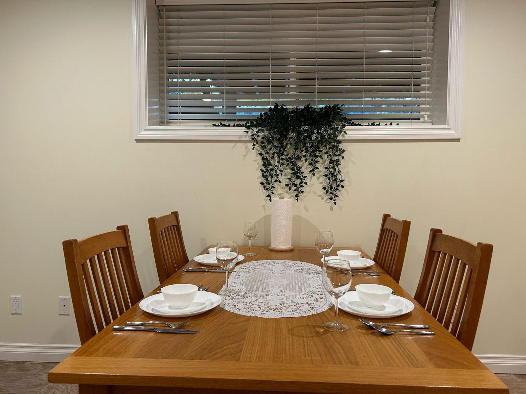 A Private Suite In Port Moody Zewnętrze zdjęcie